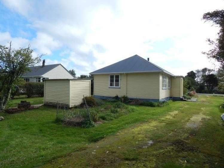 7 Main Road Hector_20