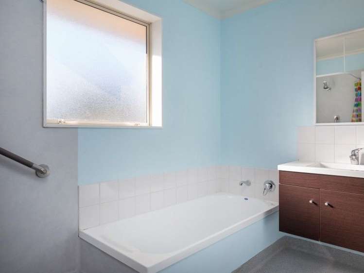 9 Leitrim Street Redwoodtown_12