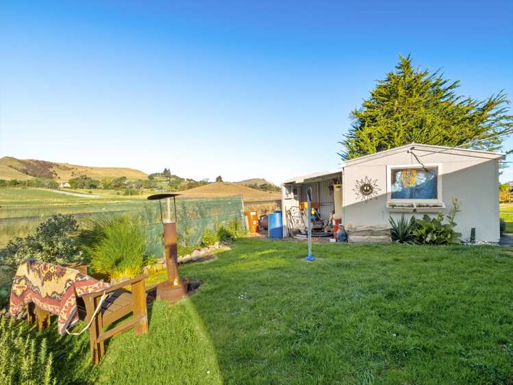 110 Main Road Waikouaiti_18