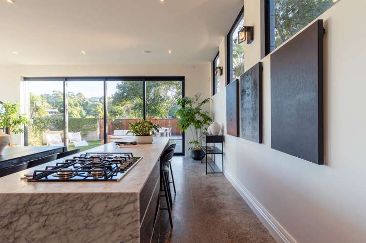 109A Beach Road Castor Bay_9