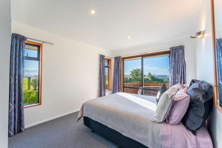 16 Campbell and Forrests Road Otaio_14