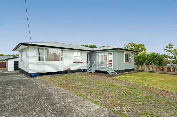 9 Edgerton Road Te Atatu Peninsula_18