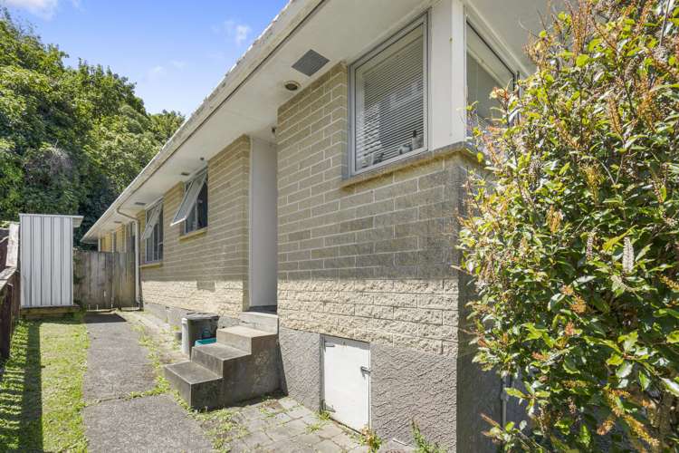 9 Magnolia Grove Maungaraki_6