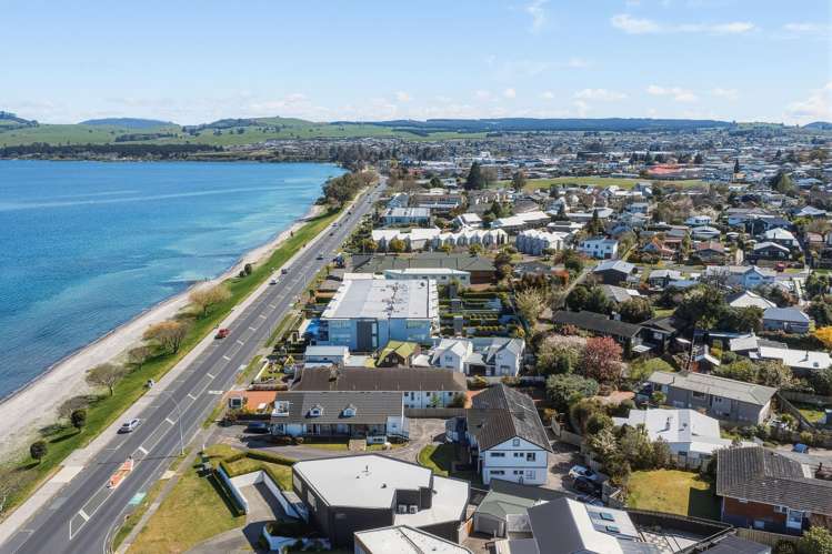 7/116 Lake Terrace Taupo_15