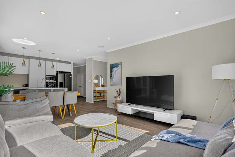 18 Huahua Crescent Papakura_11