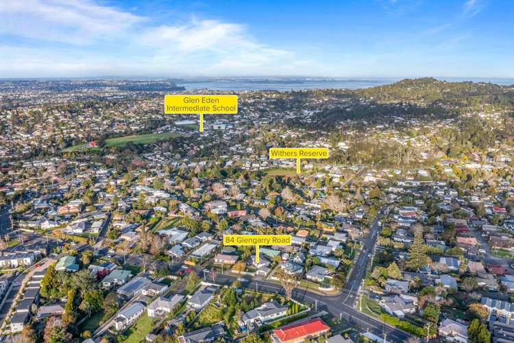 84 Glengarry Road Glen Eden_28