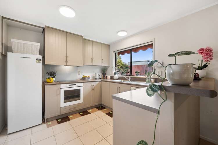 1/119 Glenmore Road Sunnyhills_7