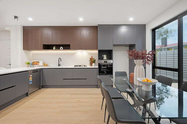 8 Mawney Road Henderson_17