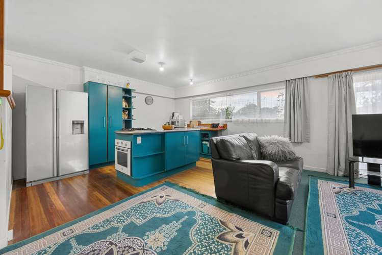 130 Awaroa Road Helensville_16