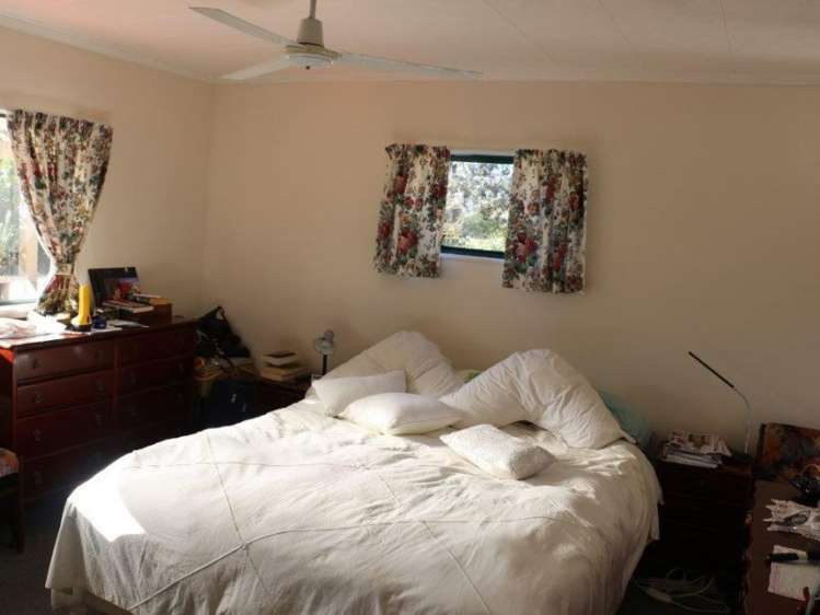 714 Chester Road Carterton_9