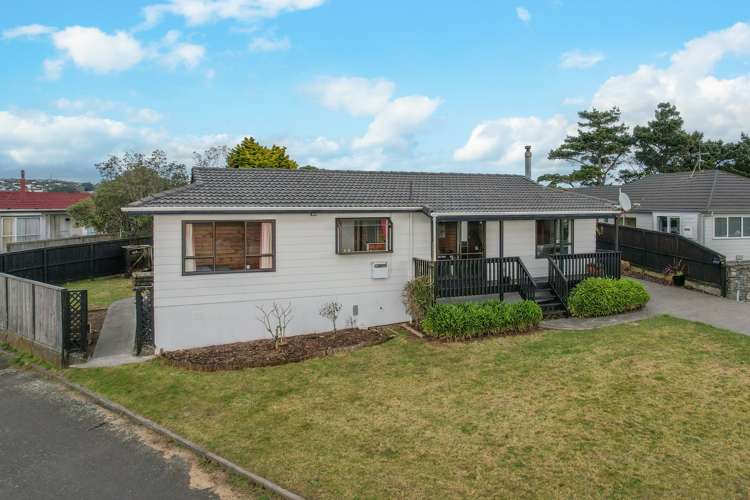 21 Maracas Crescent Grenada Village_2