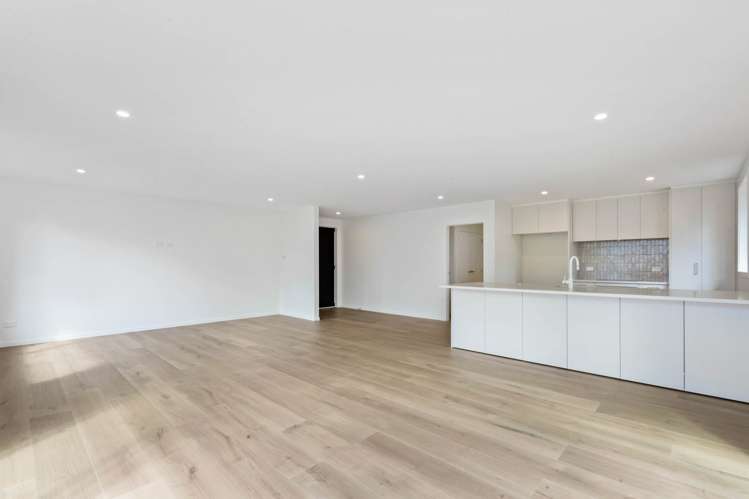 6A Alston Avenue Kelston_3