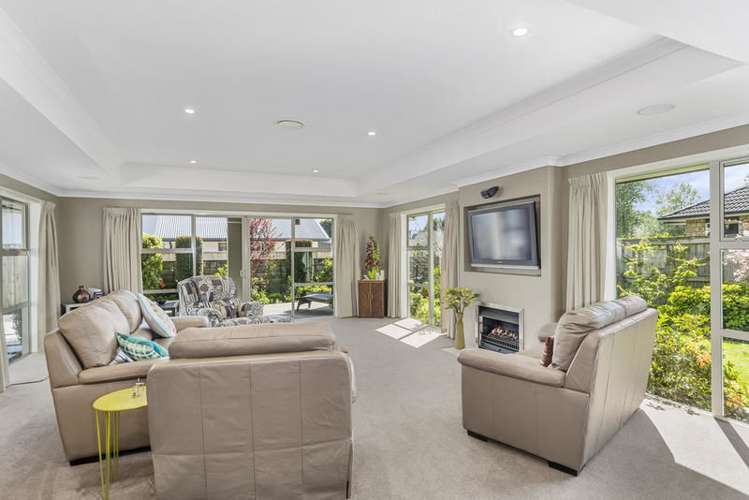 16 Contour Avenue Pyes Pa_5