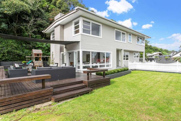 2a Queensway Three Kings_1