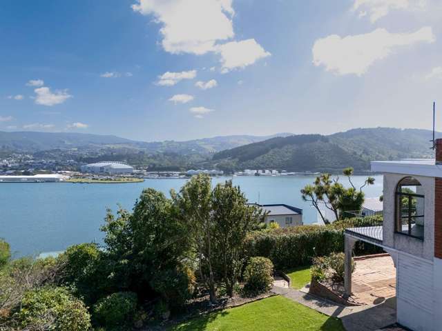 Prime Vauxhall Position Selling Below RV!