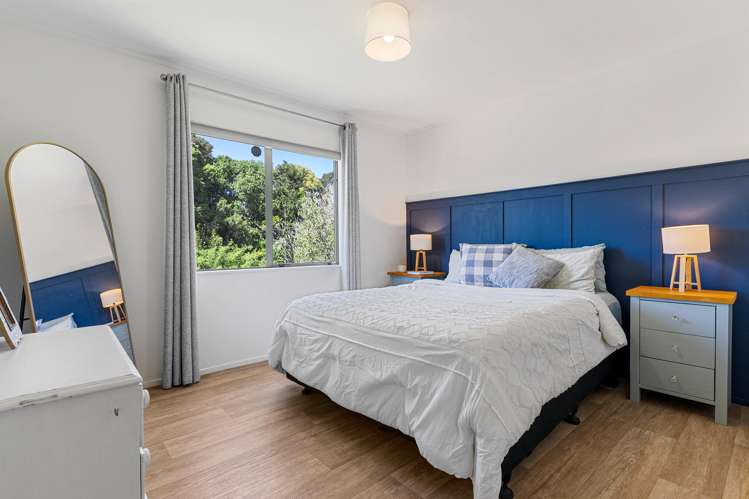 85c Fairclough Road Beach Haven_11