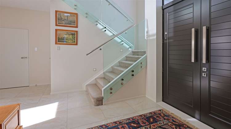 114 Lake Panorama Drive Henderson Valley_29