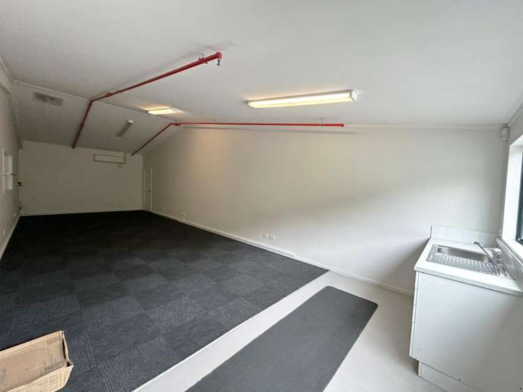 Tenancy 7, 130 Maleme Street Greerton_4