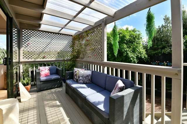 1/12 Sundown Avenue Manly_1