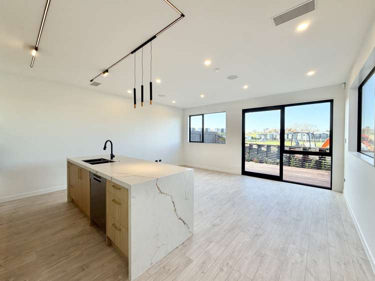 3/73 Te Taruna Drive_1