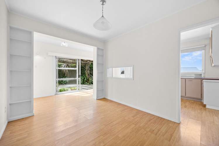 44 Ellesmere Crescent Pakuranga Heights_15