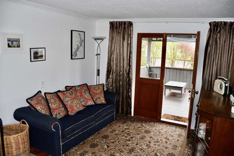 2 Hunter Street Karamea_6