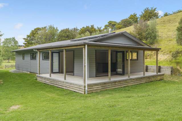 356 Hailes Road Whananaki_1