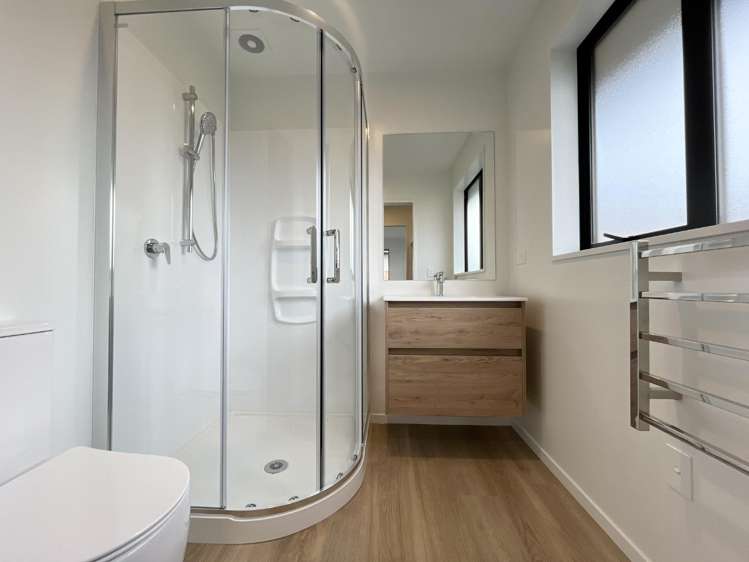 11 Silvergrass Way 11103_14