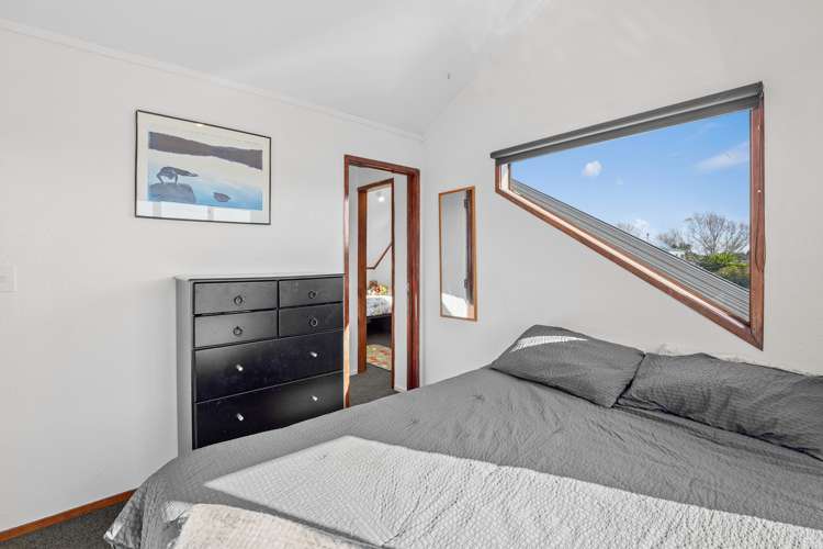 5b Hayley Grove Papamoa Beach_24