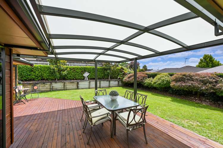 68 Wiltshire Drive Huntington_17