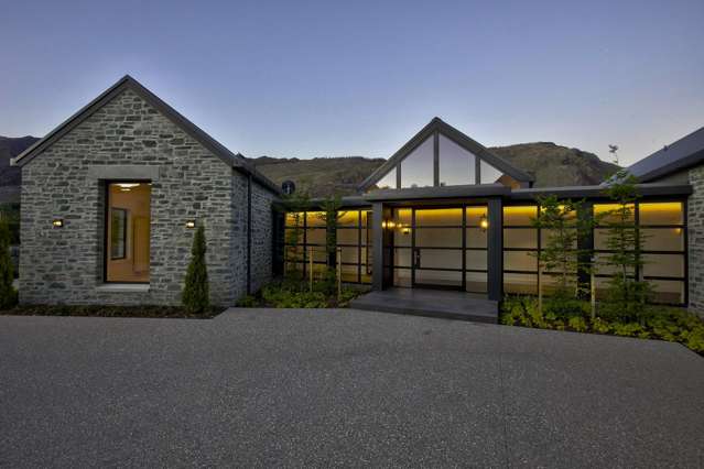 3A Ploughmans Lane Millbrook Resort_1