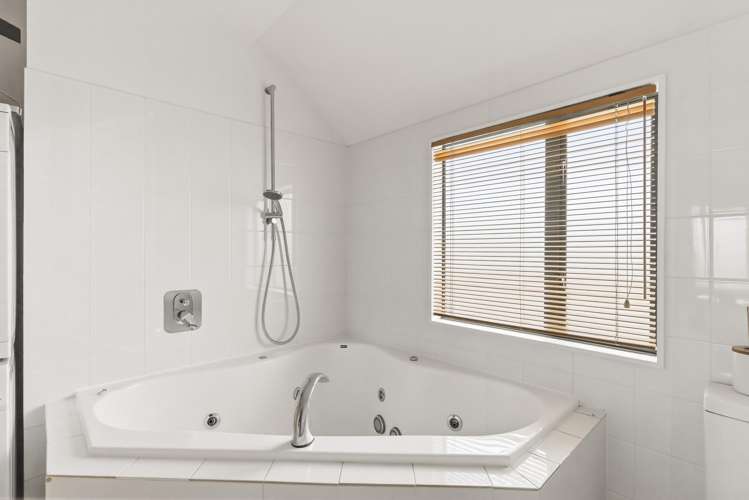 3B/25 Maclean Street Paraparaumu Beach_17