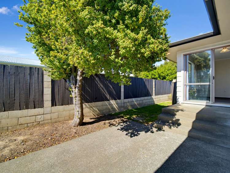 12 Lorne Crescent_4
