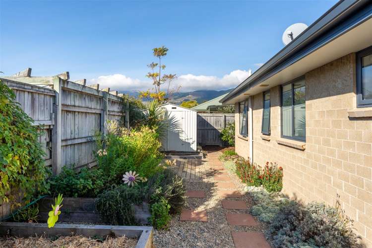 17 Hammill Grove Stoke_6