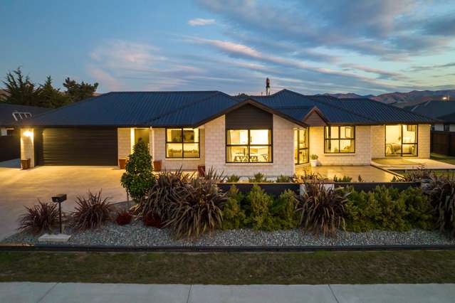 5 Spitfire Drive Burleigh_1