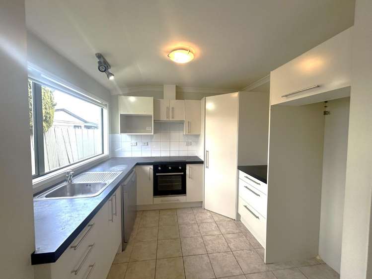 15 Tarbet Street Flaxmere_12