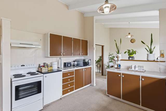 556 Queen Street East Levin_2