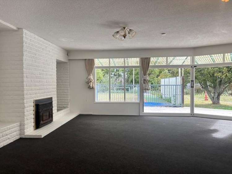 276 Te Atatu Road Te Atatu South_5