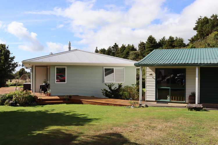 970 Pembroke Road West Stratford West_18