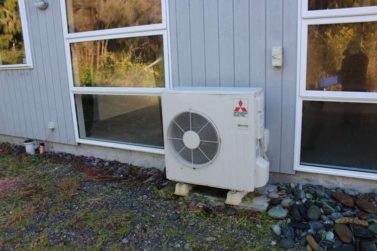 2 Munro Place Carters Beach_9