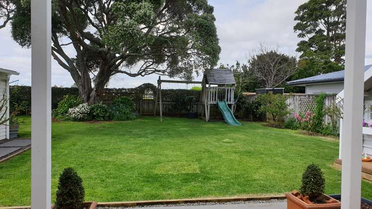 82 Matipo Road Te Atatu Peninsula_14