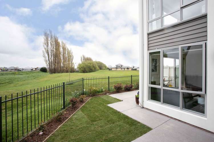 23a Somerville Crescent Aidanfield_15