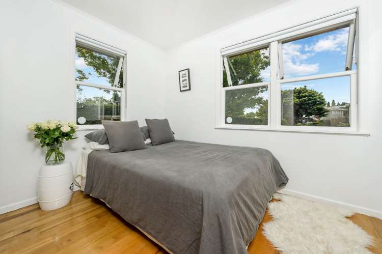 18 Lowtherhurst Road Massey_5
