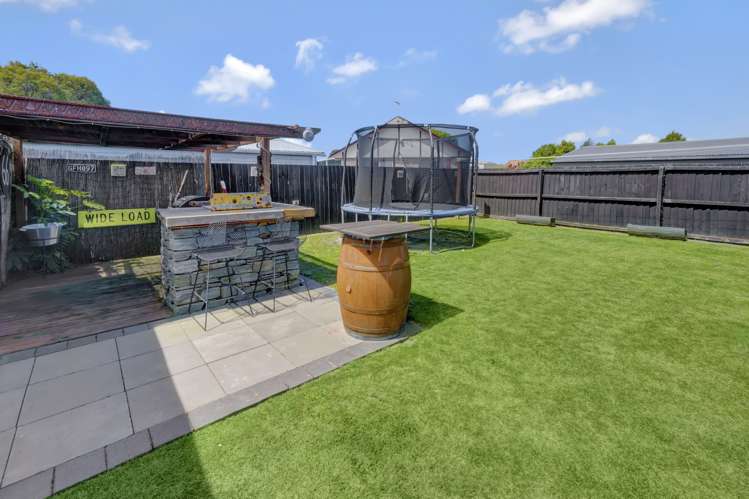 66 Trevor Street Hornby_13