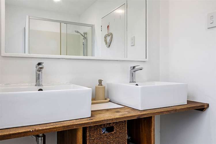 20 Ferry Road Woodend_8