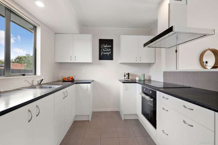 186 Bruce Mclaren Road Henderson_6