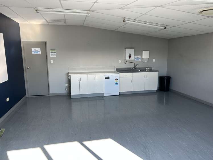 2 Stafford Street Feilding_40