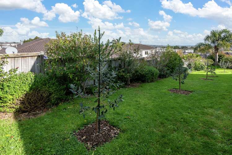 5 Brancott Place Flat Bush_17