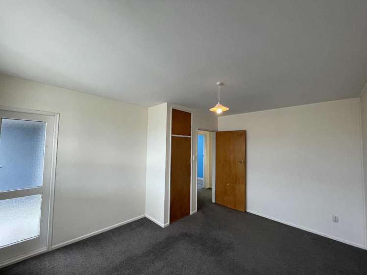 2/53 Brockworth Place Riccarton_5