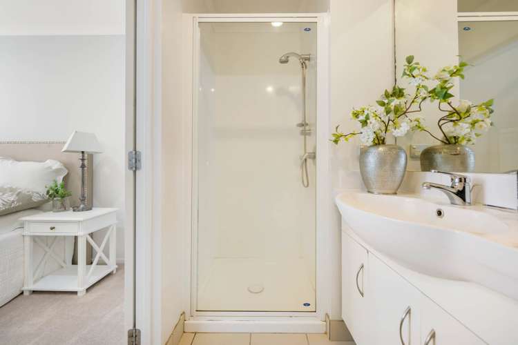 C608/176 Broadway Newmarket_5